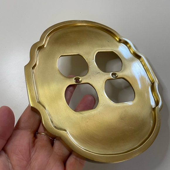 NWOT Anthropologie Adelaide Double Outlet Cover - Picture 8 of 11